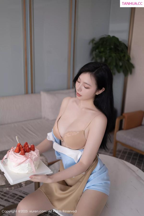 安然Maleah  [XiuRen]高清写真图 2025.04.28 No.10214 安然anran 诱人肉丝第24张图片